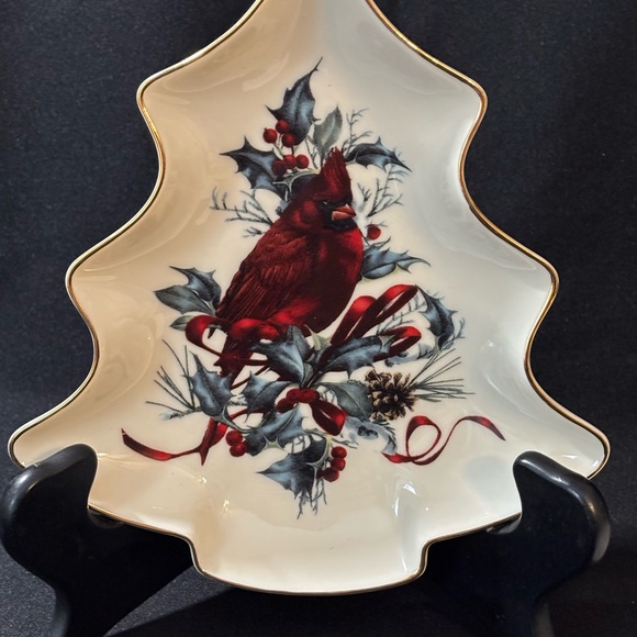 Holiday Cardinal Tree Dish Lenox Porcelain - Picture 5 of 5